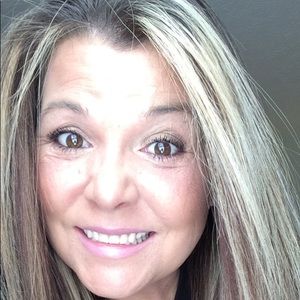 Meet your Posher, Candy